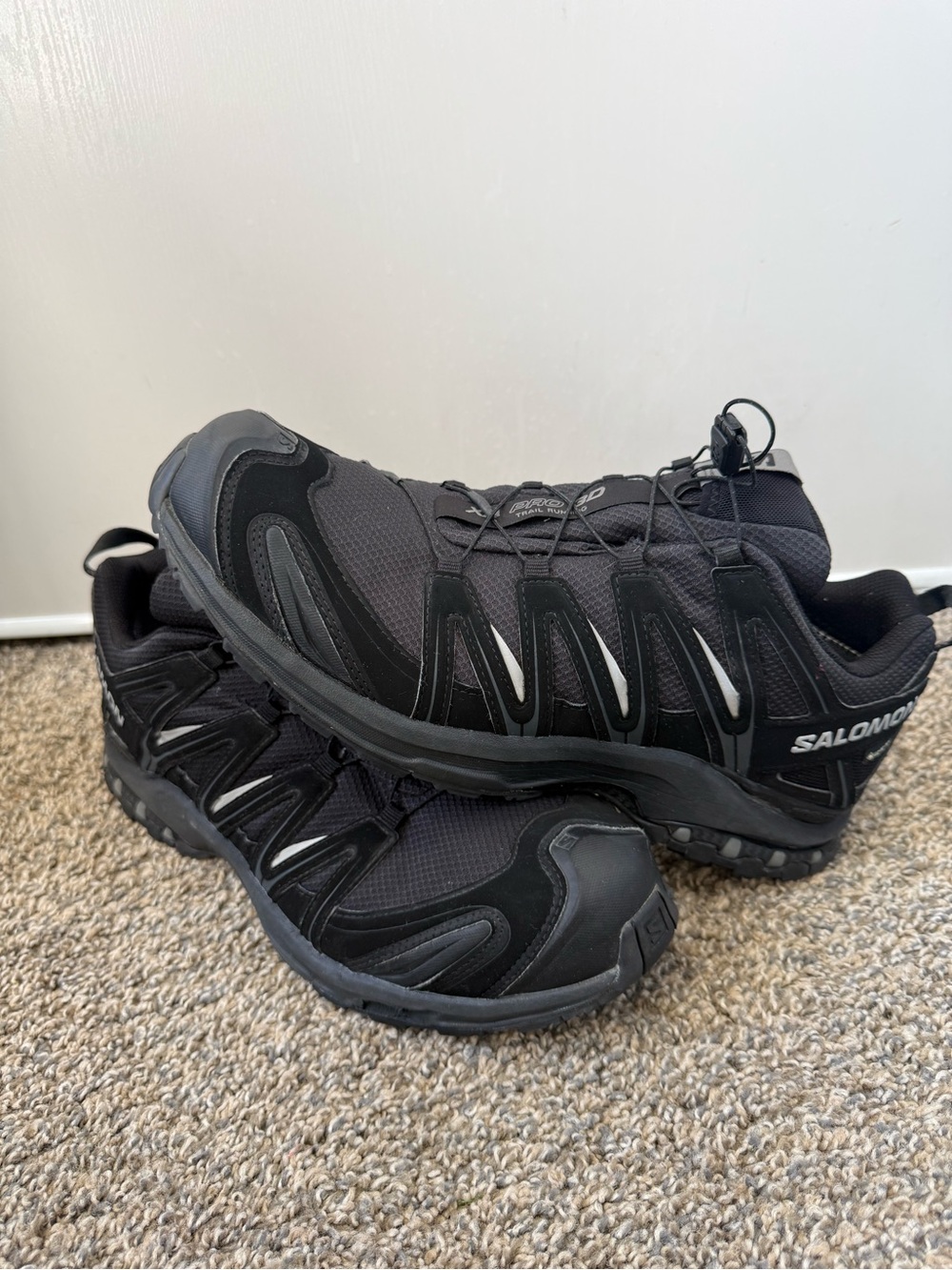 Salomon size 13 Men's Black and Gray Trail Sneakers